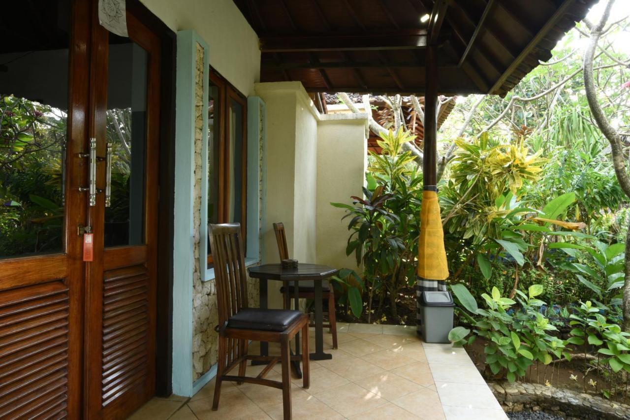 The Tanis Beach Resort Nusa Lembongan Eksteriør billede