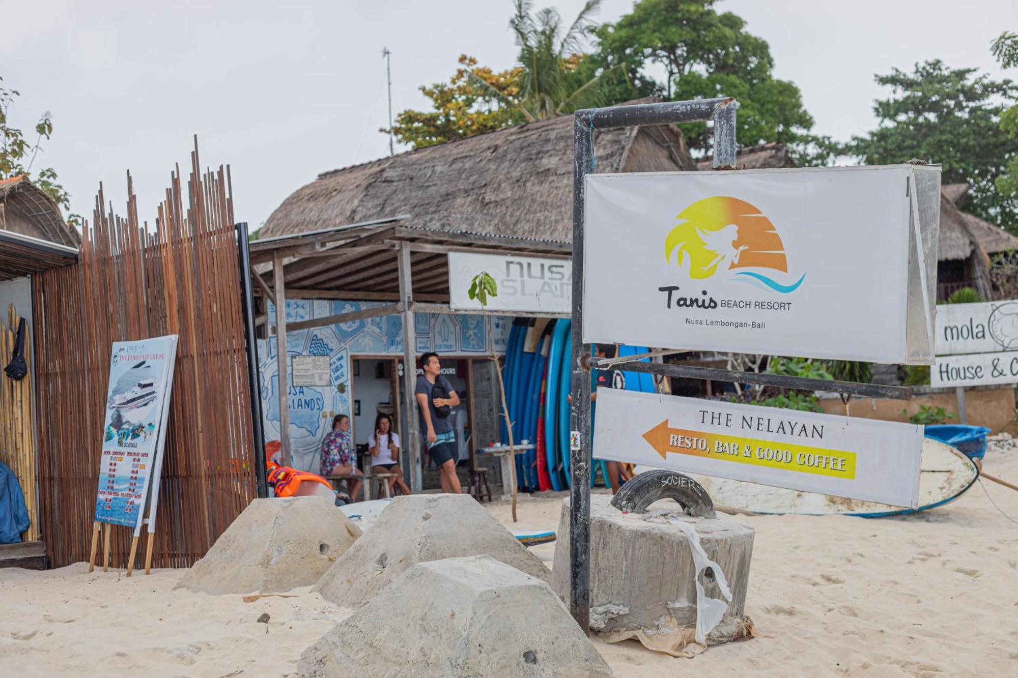 The Tanis Beach Resort Nusa Lembongan Eksteriør billede