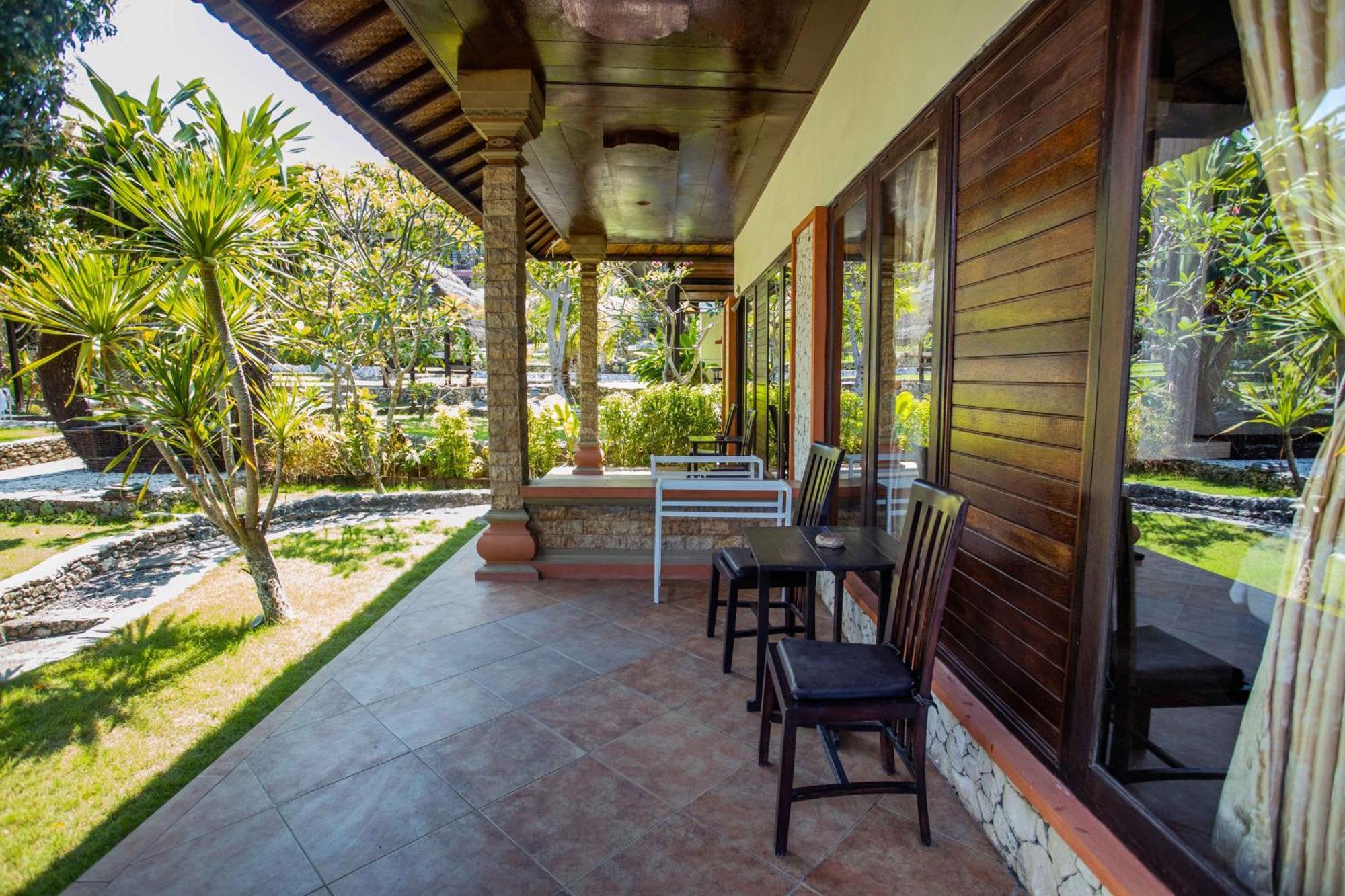 The Tanis Beach Resort Nusa Lembongan Eksteriør billede