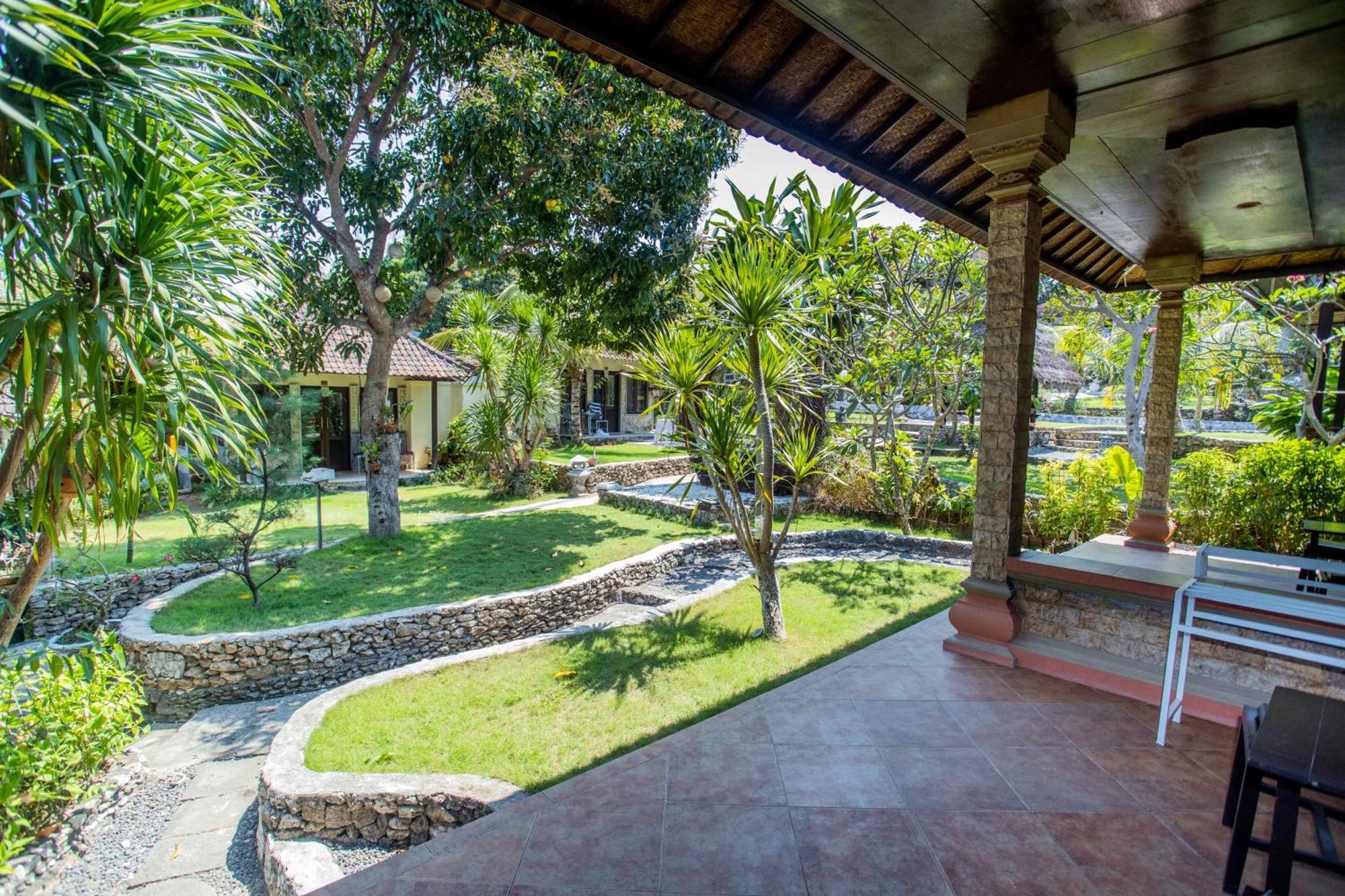 The Tanis Beach Resort Nusa Lembongan Eksteriør billede